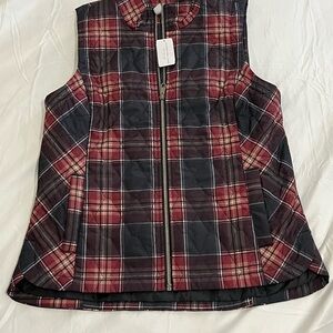 Christopher & Banks Red and Black Plaid Vest Women’s Size Medium New with Tags
